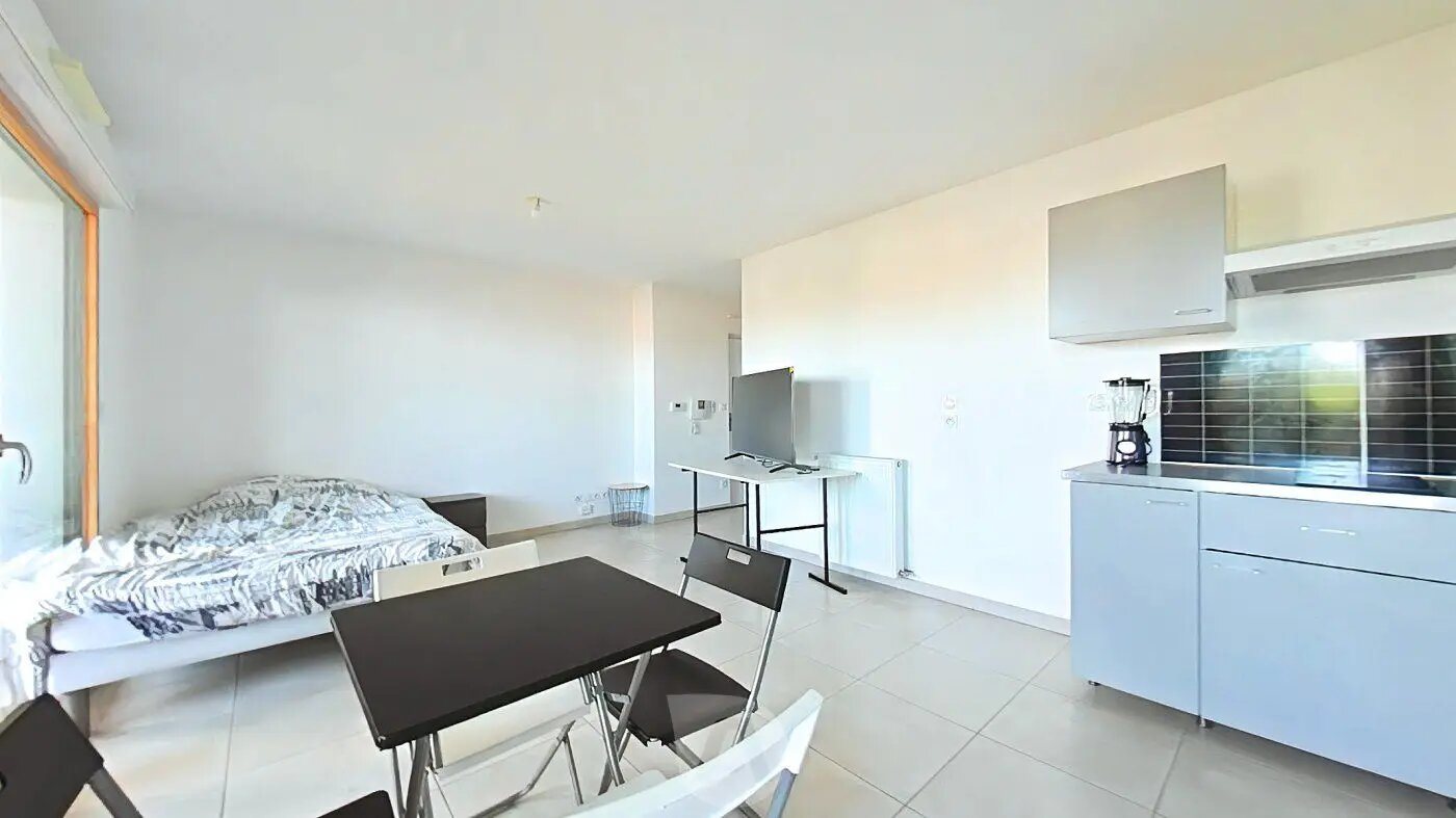 Appartement à vendre, 30m², Bron