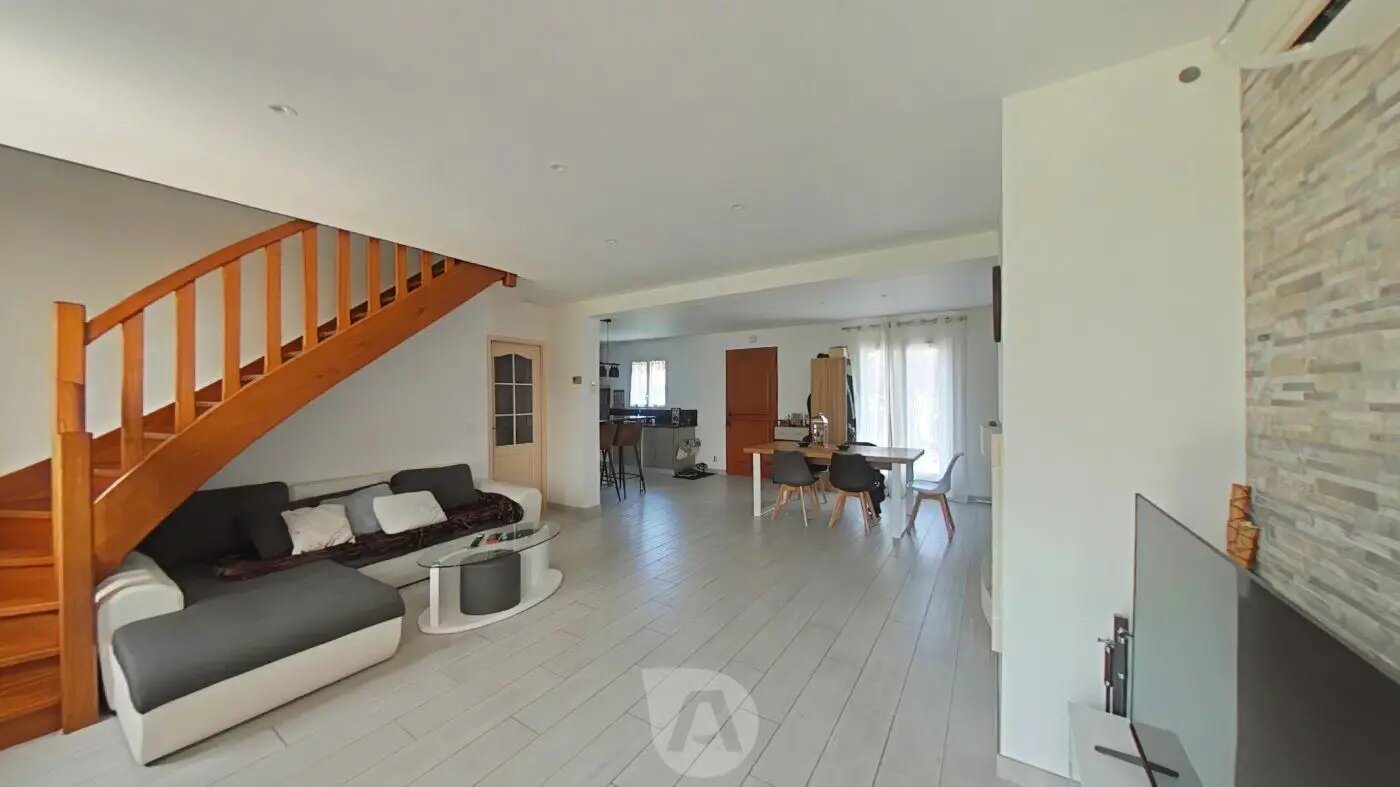 Maison à vendre, 119m², Ballancourt-sur-Essonne