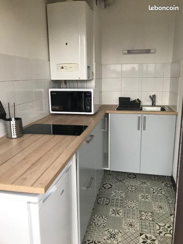 Appartement à louer, 24m², Talence