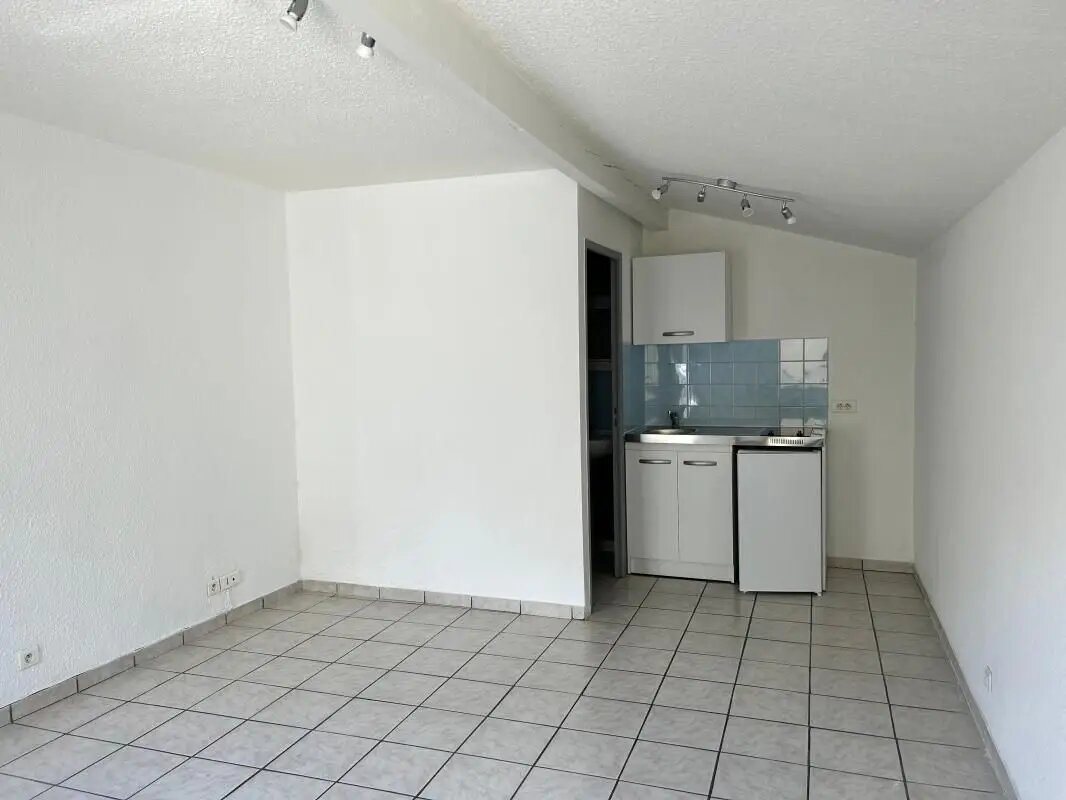 Appartement à louer, 21m², Talence