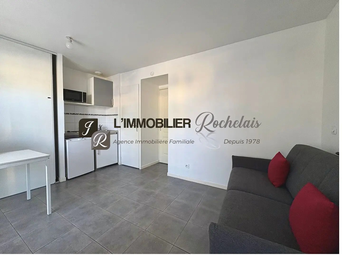 Appartement à louer, 16m², La Rochelle