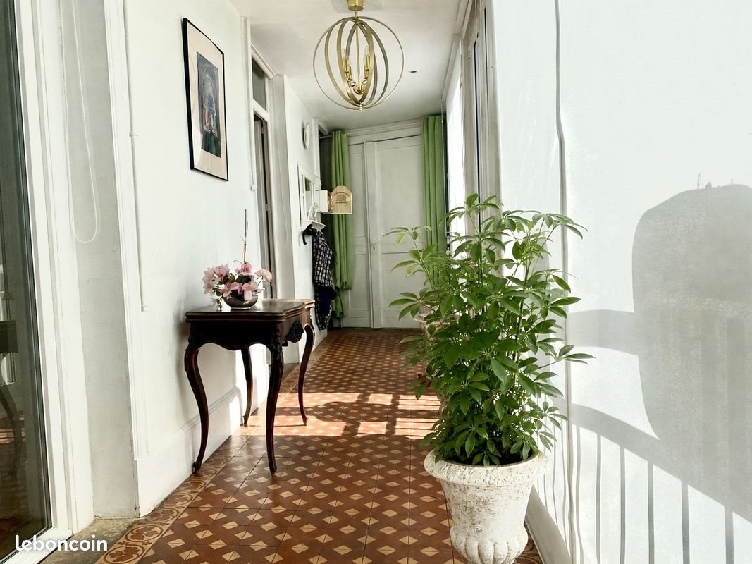 Appartement à vendre, 286m², Roanne