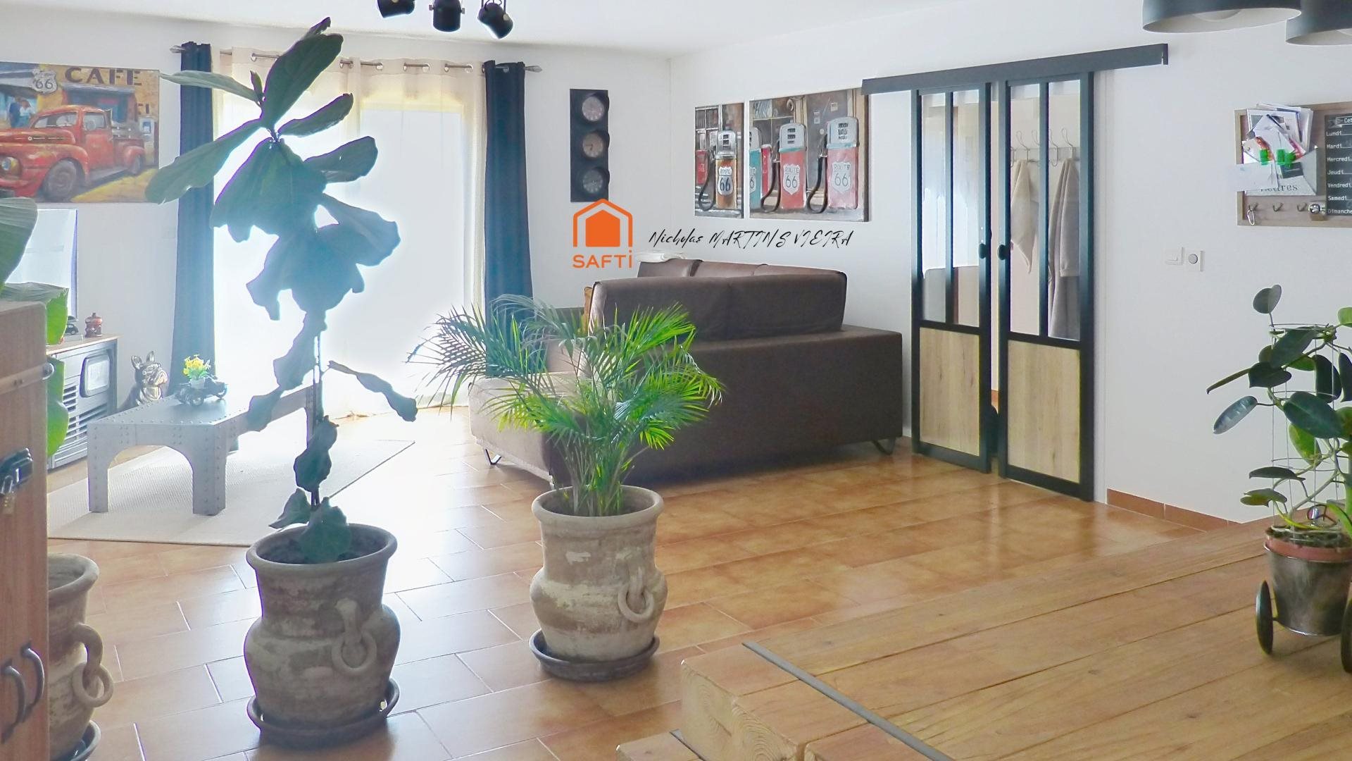 Maison à vendre, 150m², Saint-Geniès-de-Malgoirès