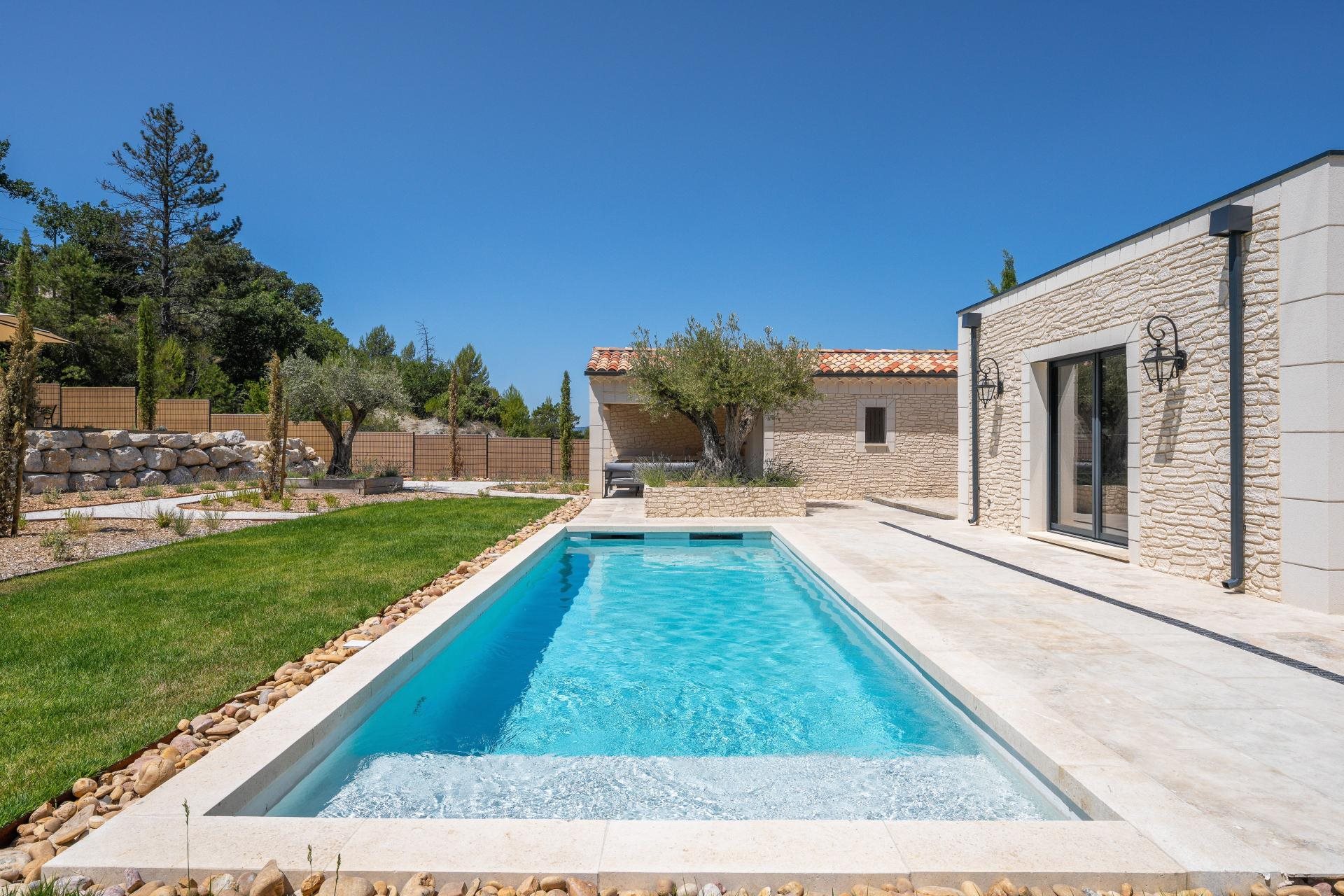 Maison à vendre, 160m², Saint-Saturnin-lès-Apt