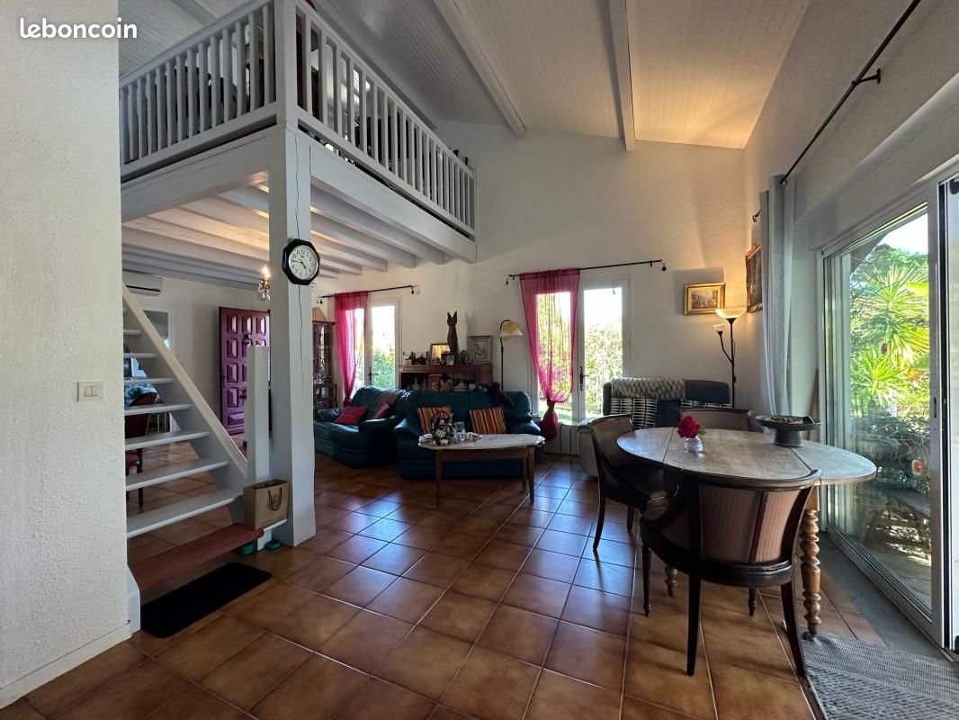Maison à vendre, 112m², Seignosse