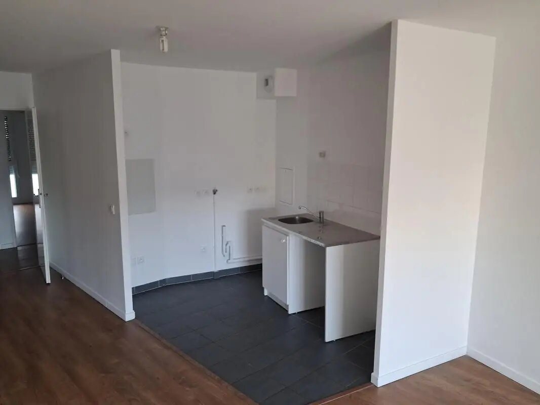 Appartement à louer, 82m², Vanves
