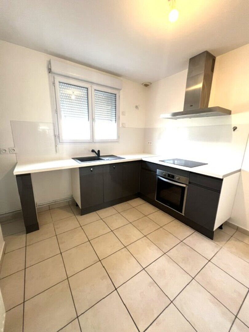 Maison à louer, 73m², Montereau-Fault-Yonne