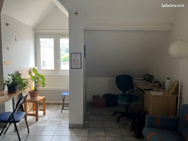 Appartement à louer, 28m², Sucy-en-Brie