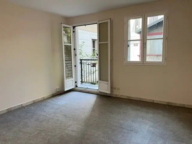 Appartement à louer, 39m², Saint-Maurice