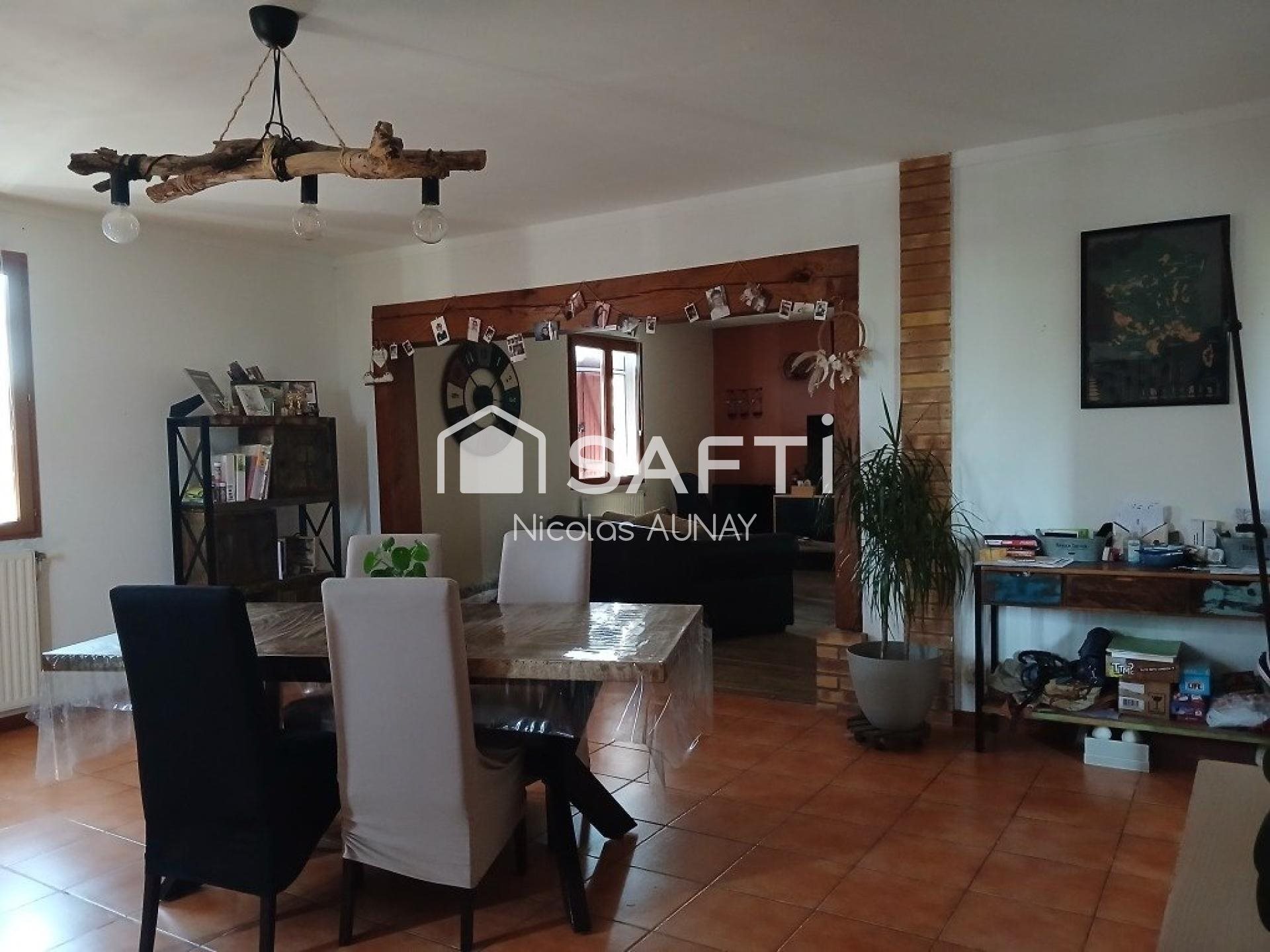 Maison à vendre, 160m², Louailles
