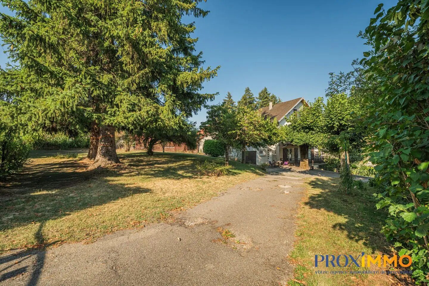 Maison à vendre, 128m², Saint-Geoire-en-Valdaine