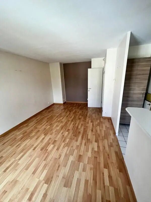 Appartement à louer, 39m², Serris