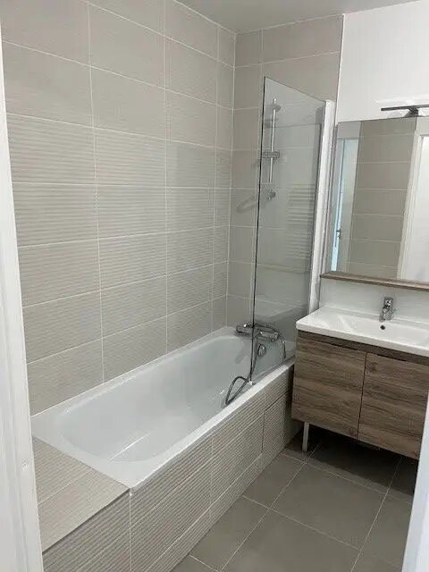 Appartement à louer, 83m², Bruyères-le-Châtel