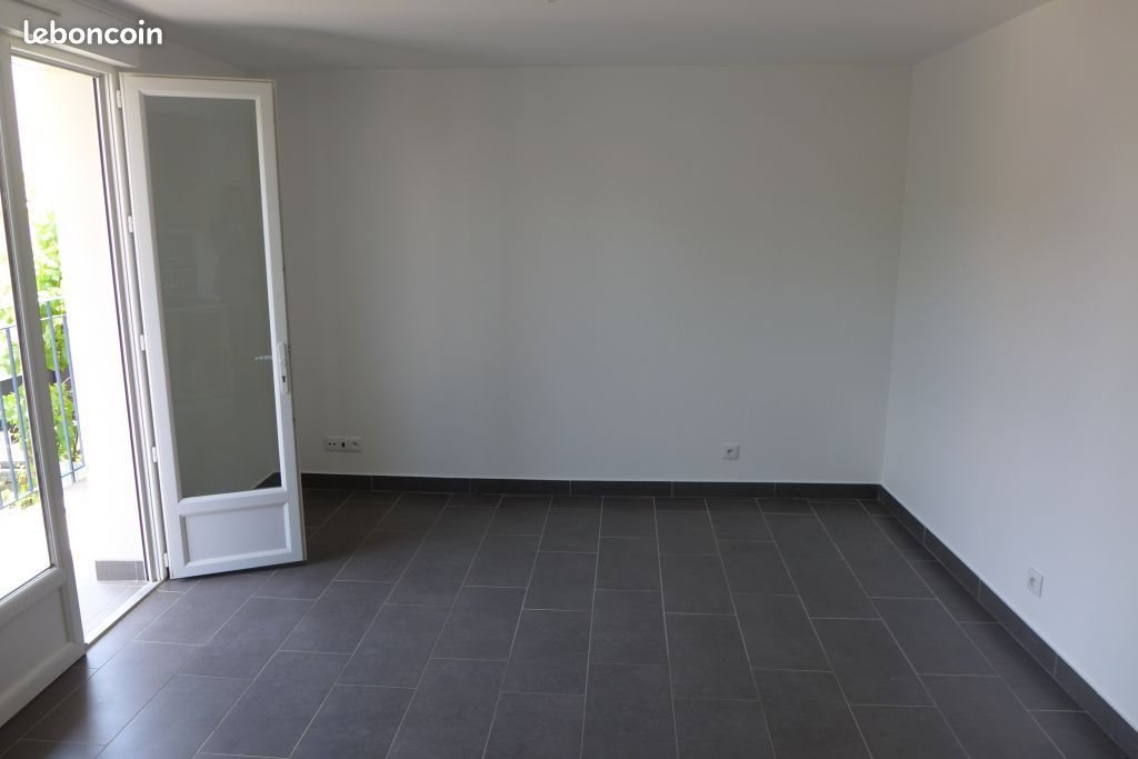 Appartement à louer, 29m², Montreuil