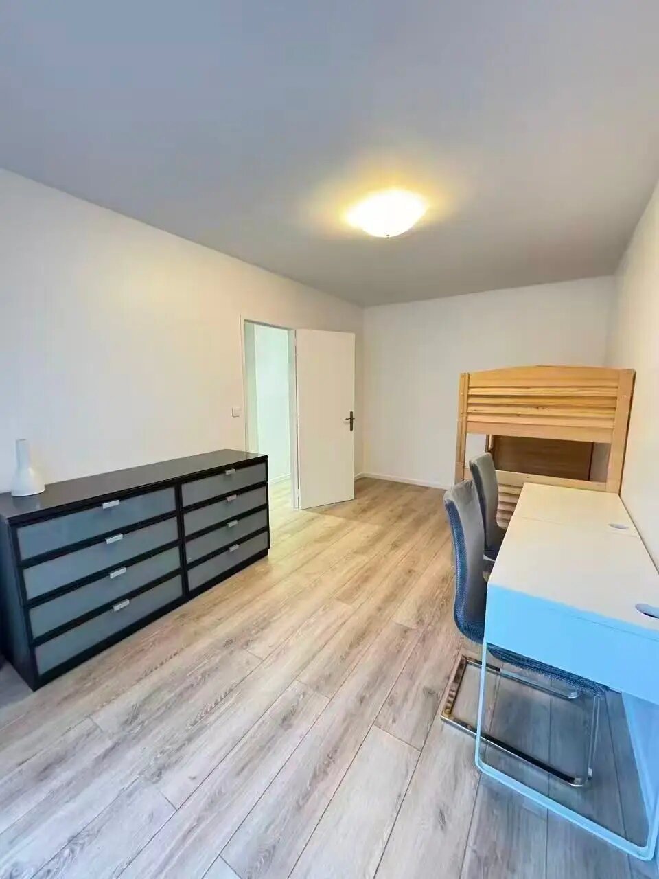 Appartement à louer, 81m², Ville-d'Avray