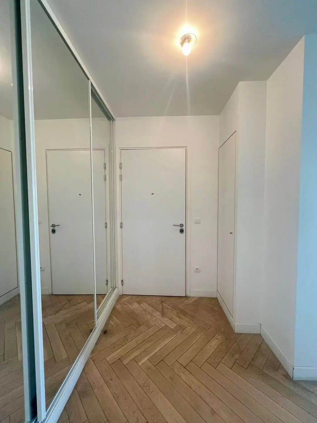 Appartement à louer, 81m², Issy-les-Moulineaux