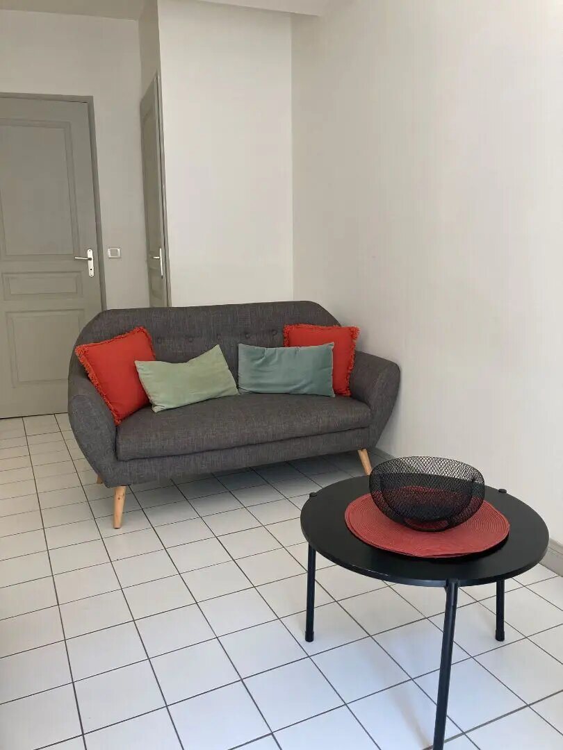 Appartement à louer, 24m², La Rochelle