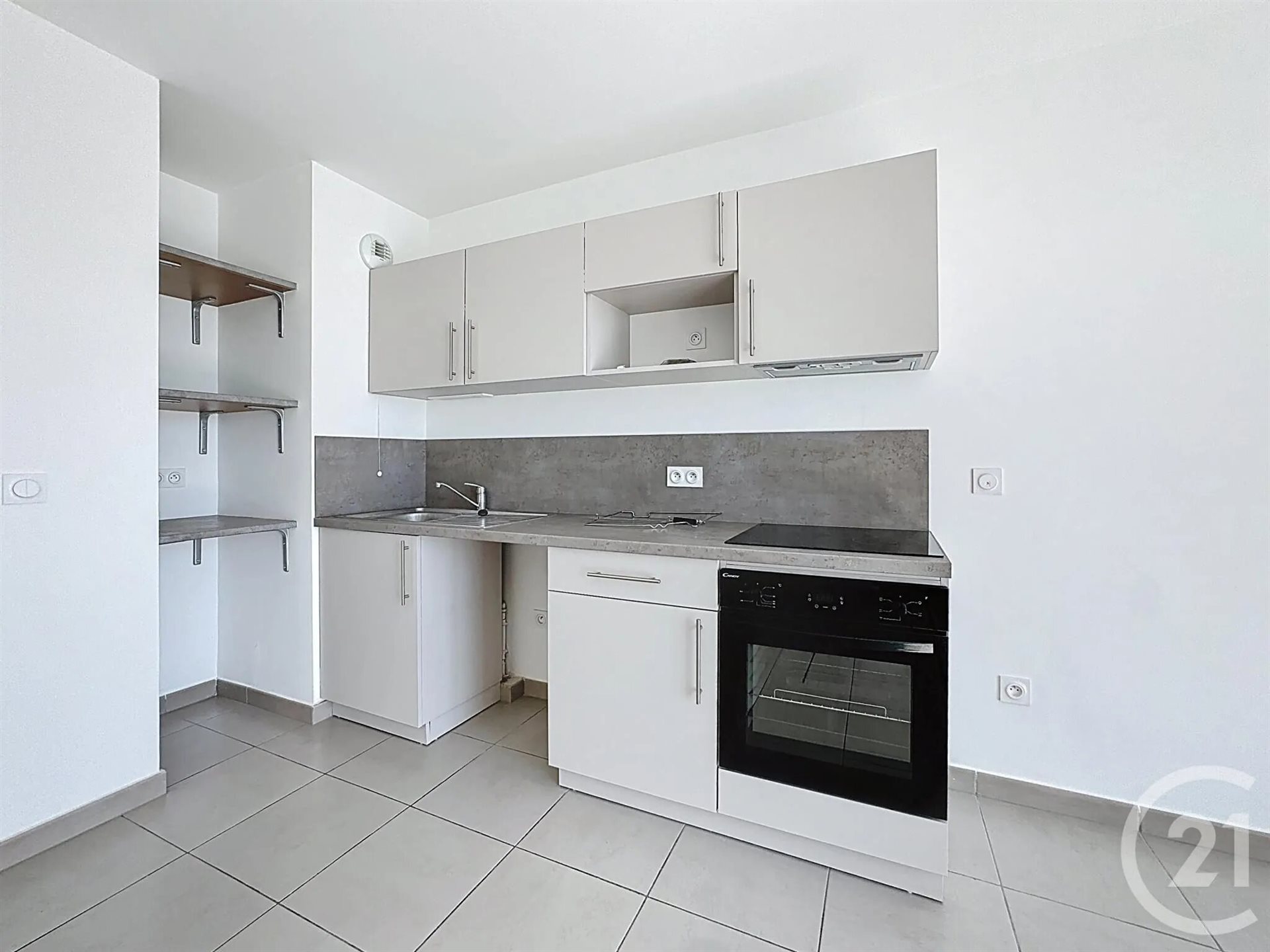 Appartement à louer, 56m², Vaux-le-Pénil