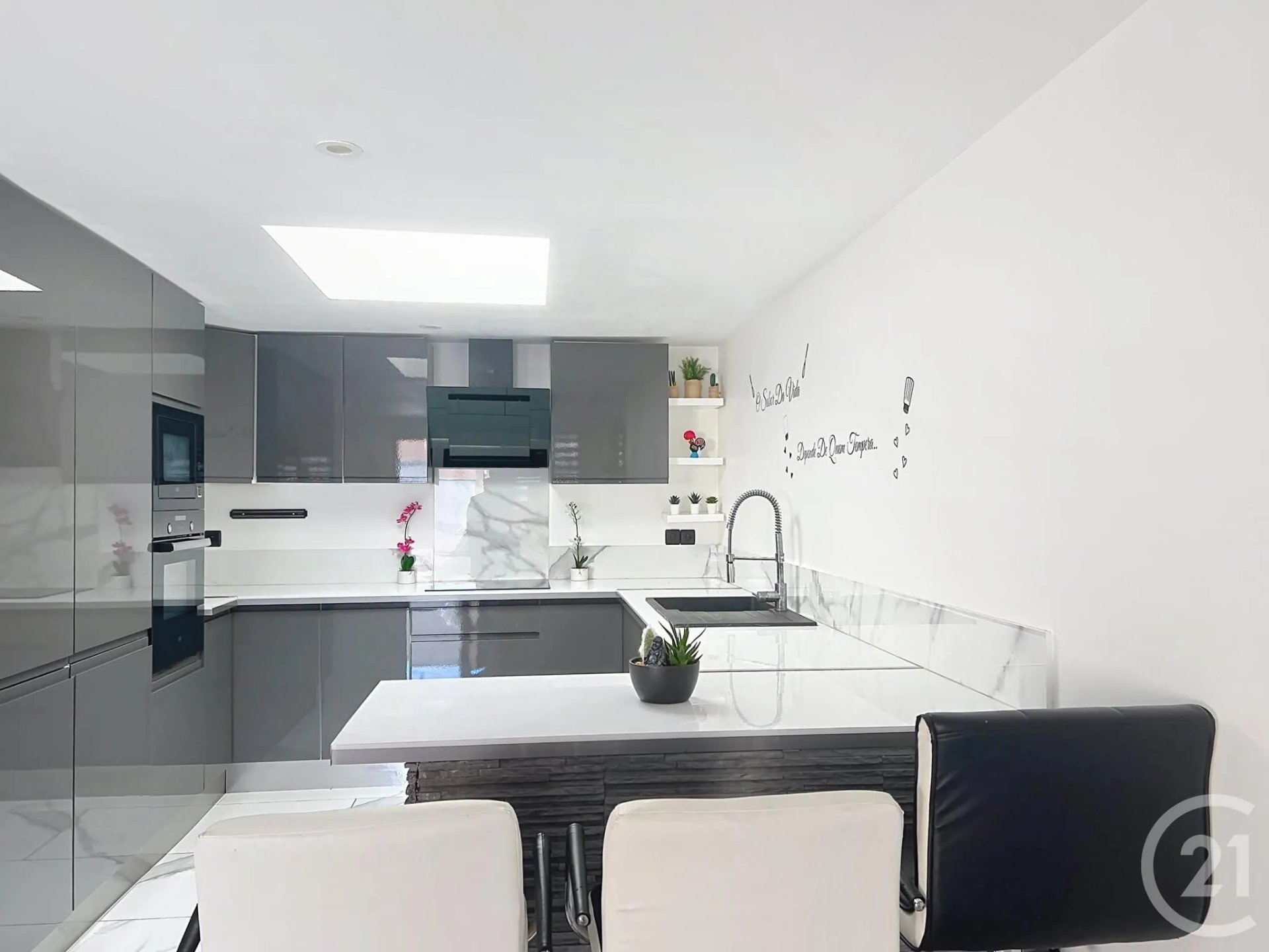 Maison à louer, 91m², Pringy