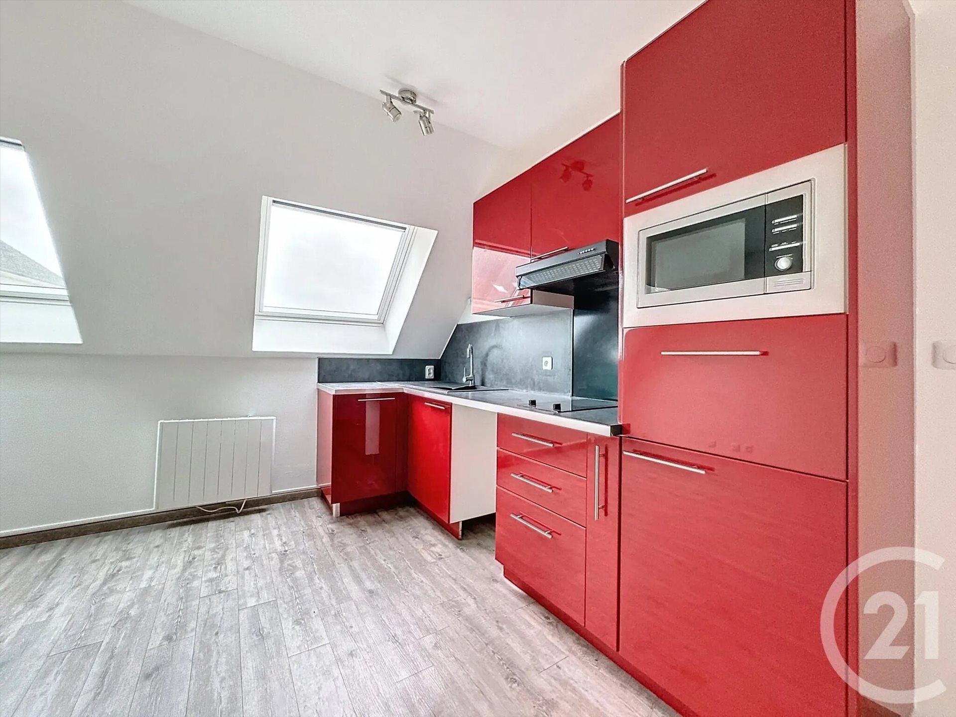 Appartement à louer, 28m², Saint-Fargeau-Ponthierry