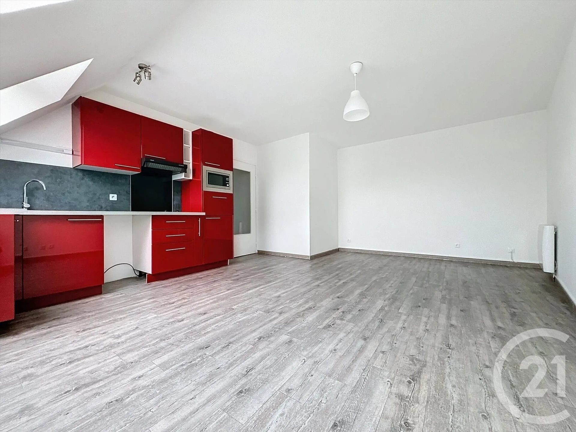 Appartement à louer, 28m², Saint-Fargeau-Ponthierry