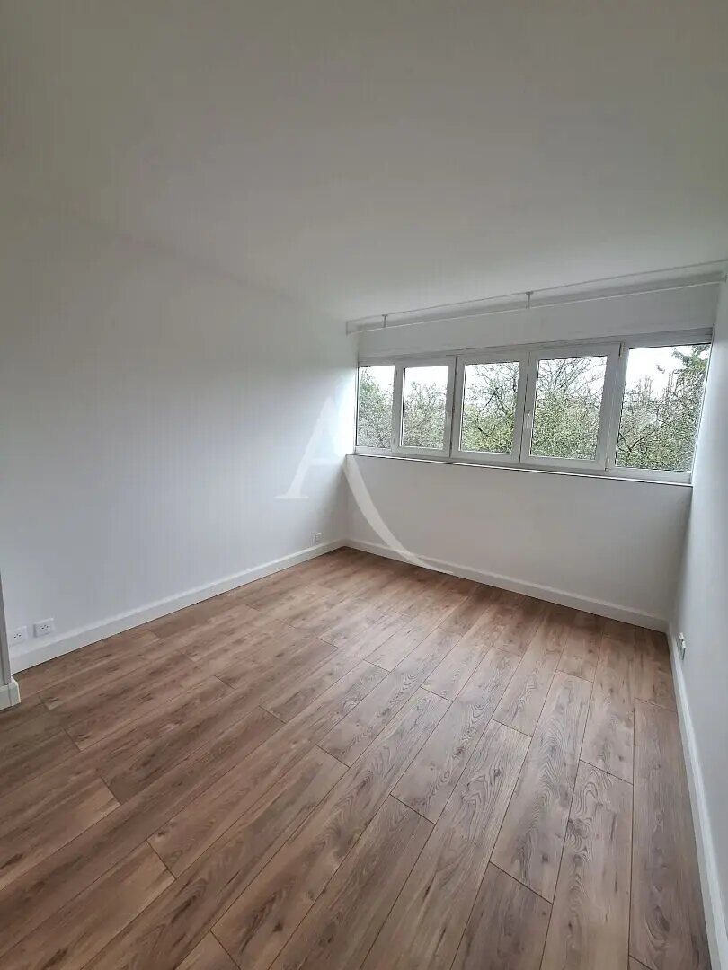 Appartement à louer, 59m², Chelles