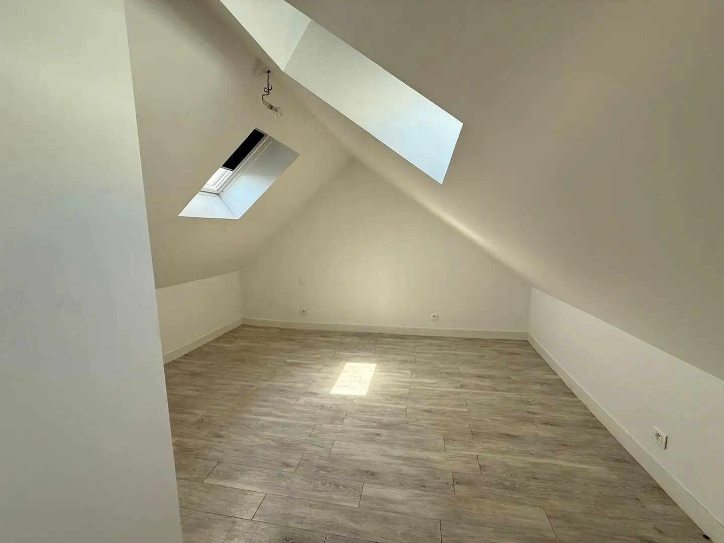 Maison à louer, 94m², Paris 20ème