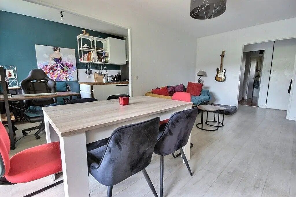 Appartement à vendre, 66m², Elancourt