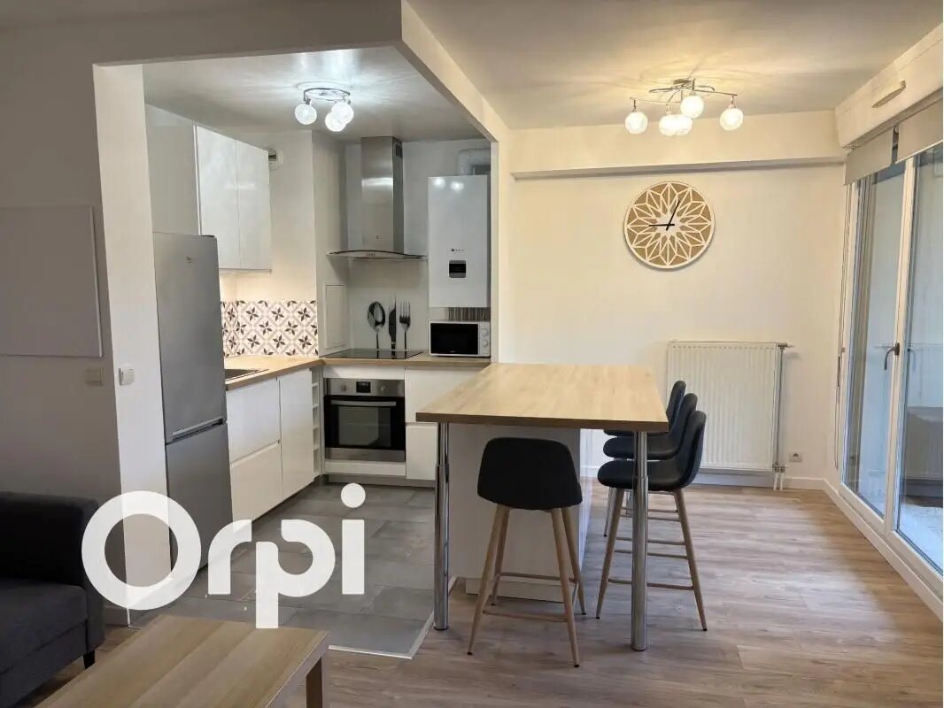Appartement à louer, 42m², Elancourt