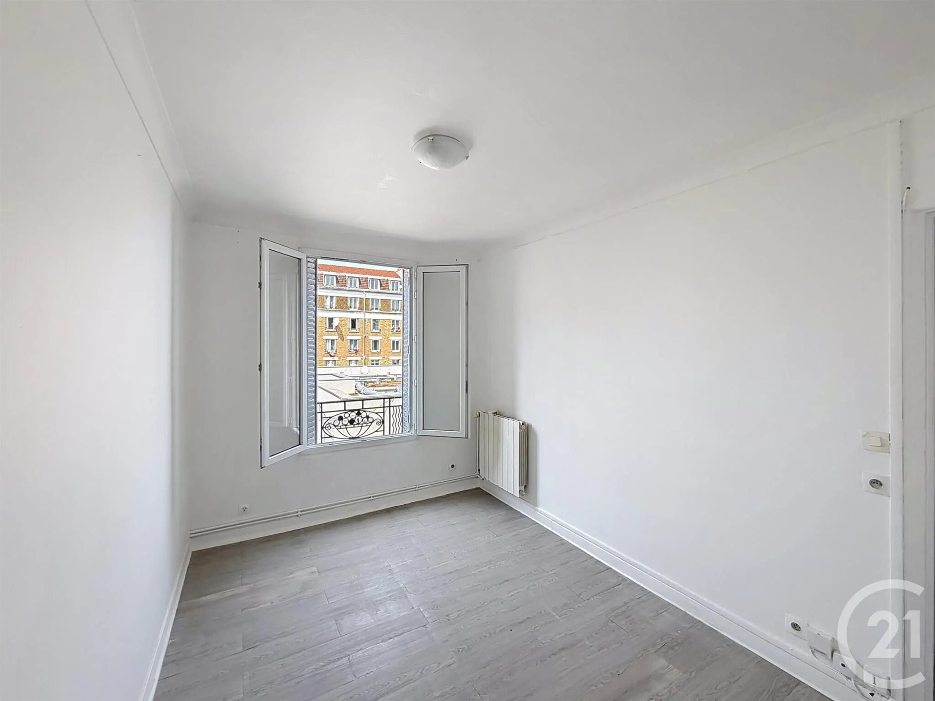 Appartement à louer, 32m², Aubervilliers