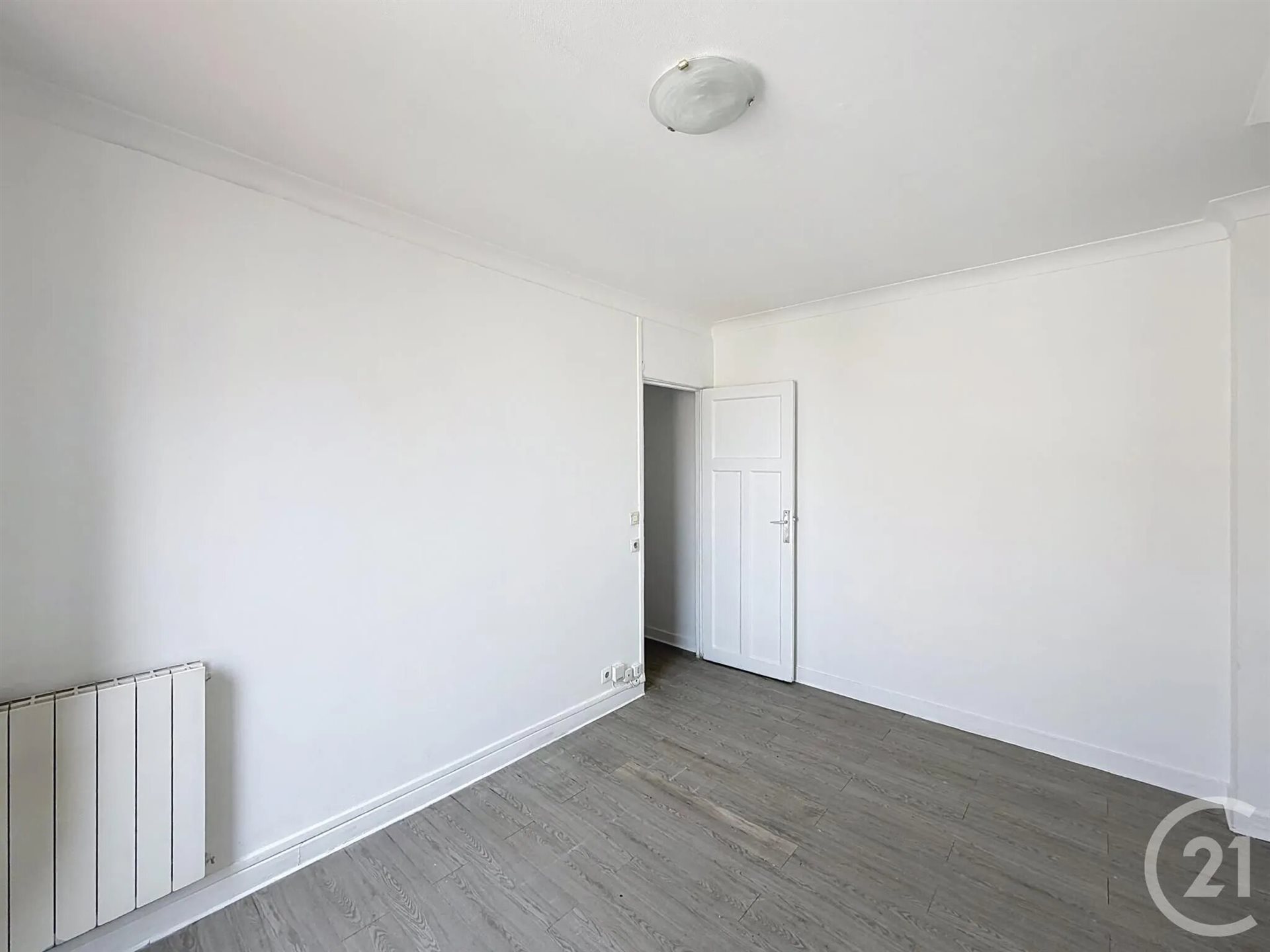 Appartement à louer, 32m², Aubervilliers