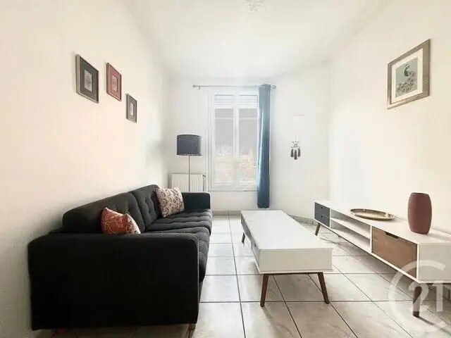 Appartement à louer, 33m², La Courneuve