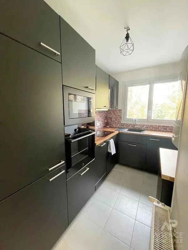 Appartement à louer, 57m², Bougival