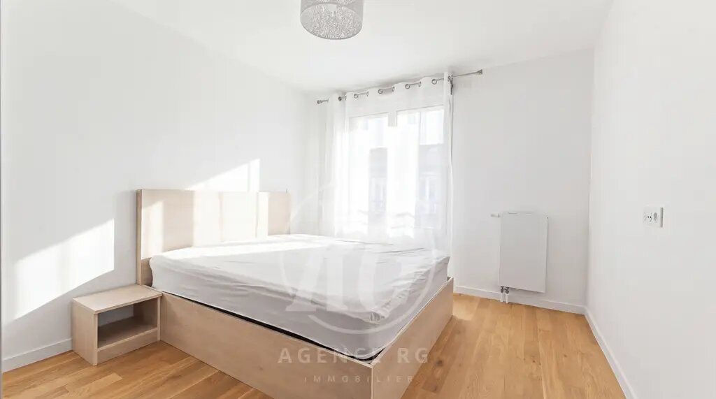 Appartement à louer, 57m², Suresnes