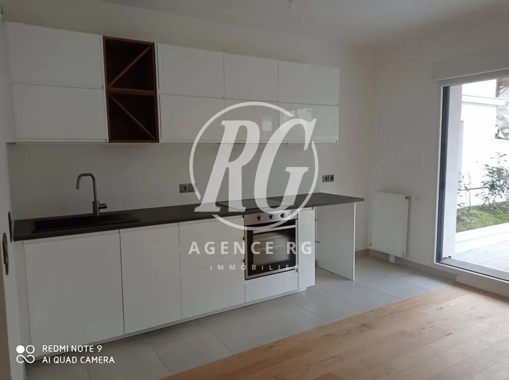 Appartement à louer, 45m², Garches