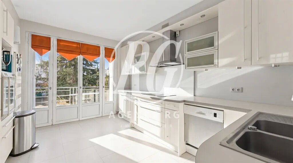 Maison à vendre, 189m², Saint-Cloud