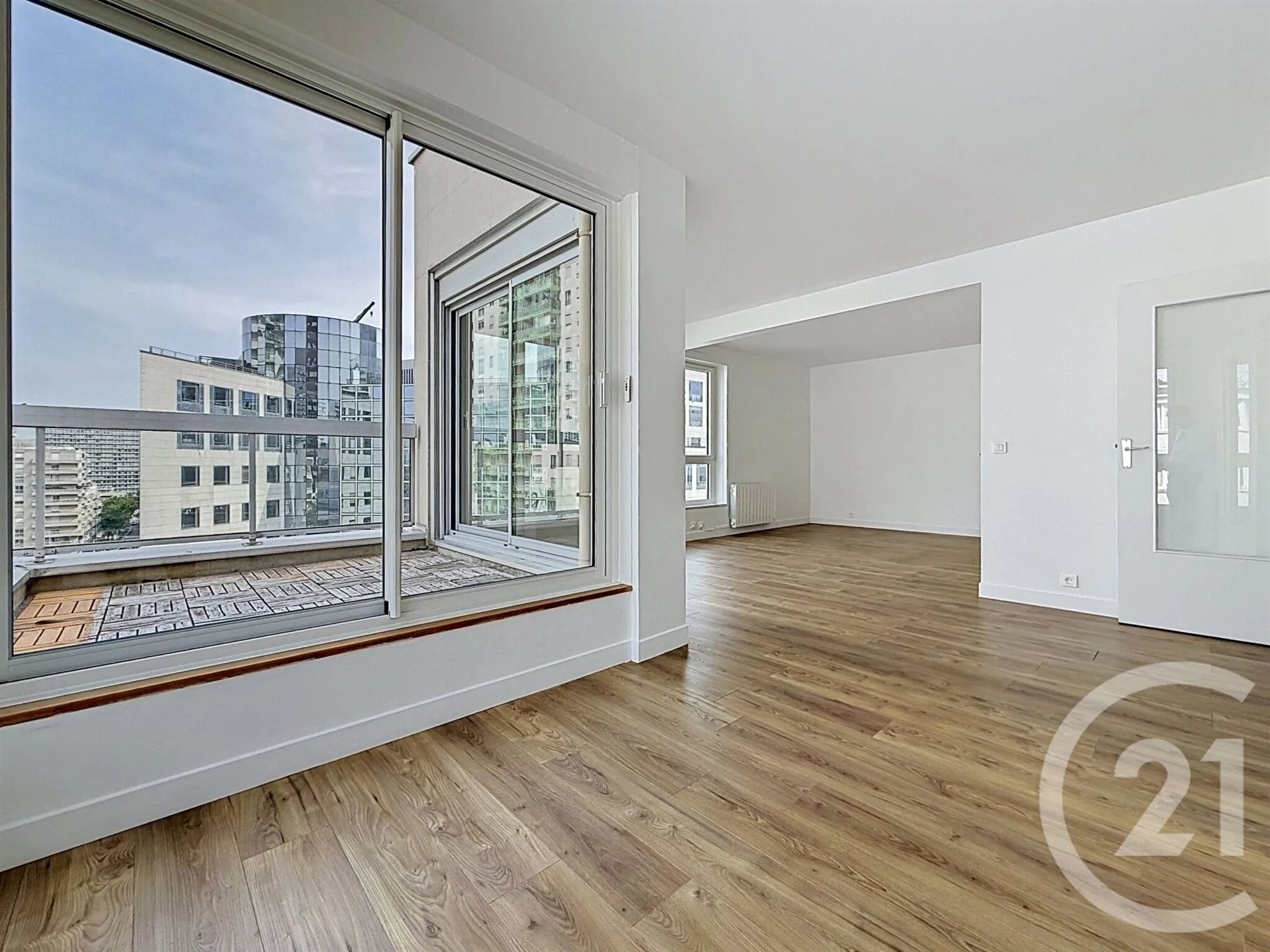 Appartement à louer, 86m², Courbevoie