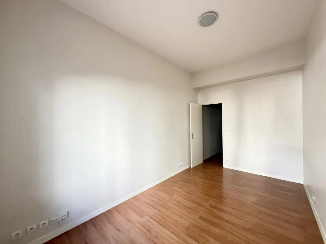 Appartement à louer, 21m², Issy-les-Moulineaux