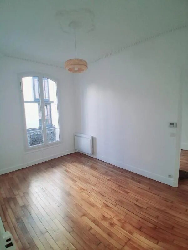Appartement à louer, 28m², Courbevoie