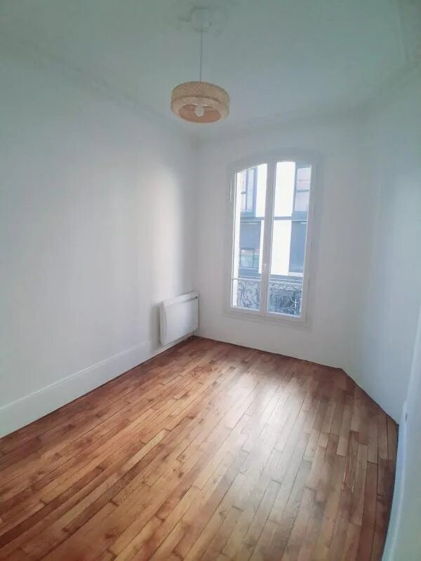 Appartement à louer, 28m², Courbevoie
