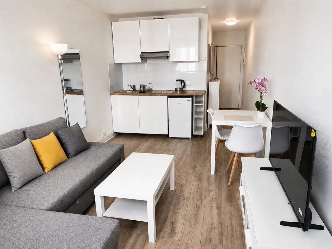 Appartement à louer, 23m², Courbevoie