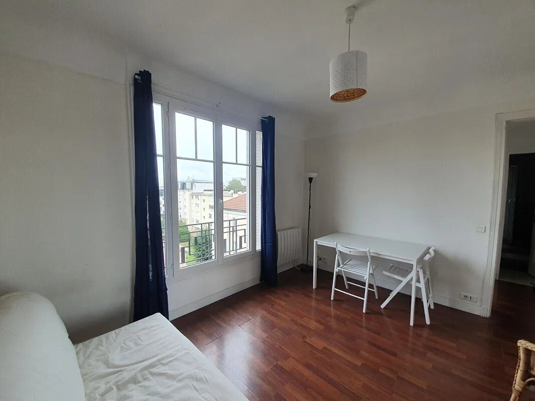 Appartement à louer, 25m², Courbevoie