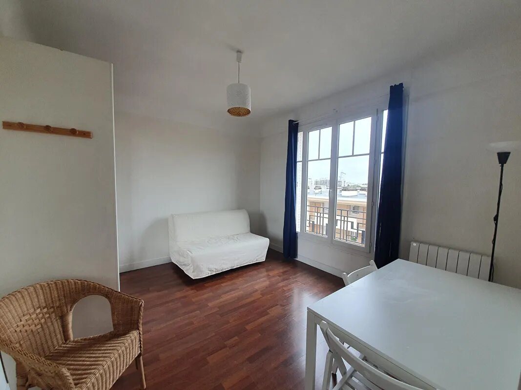 Appartement à louer, 25m², Courbevoie