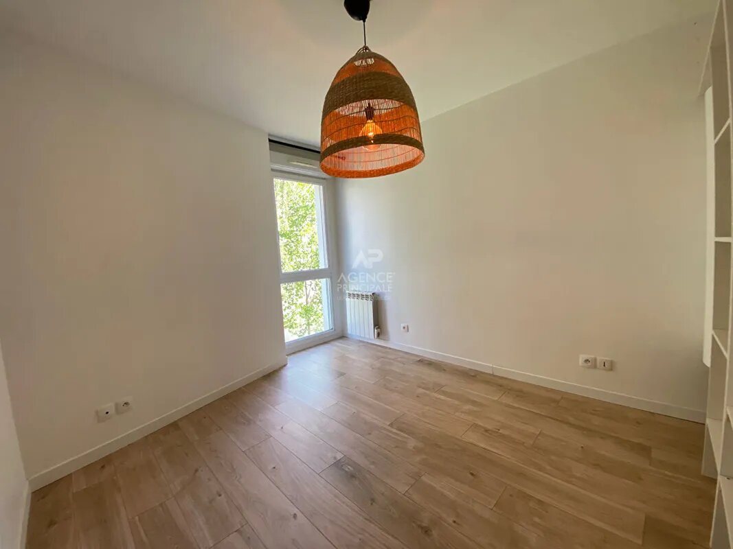Appartement à louer, 58m², Cergy