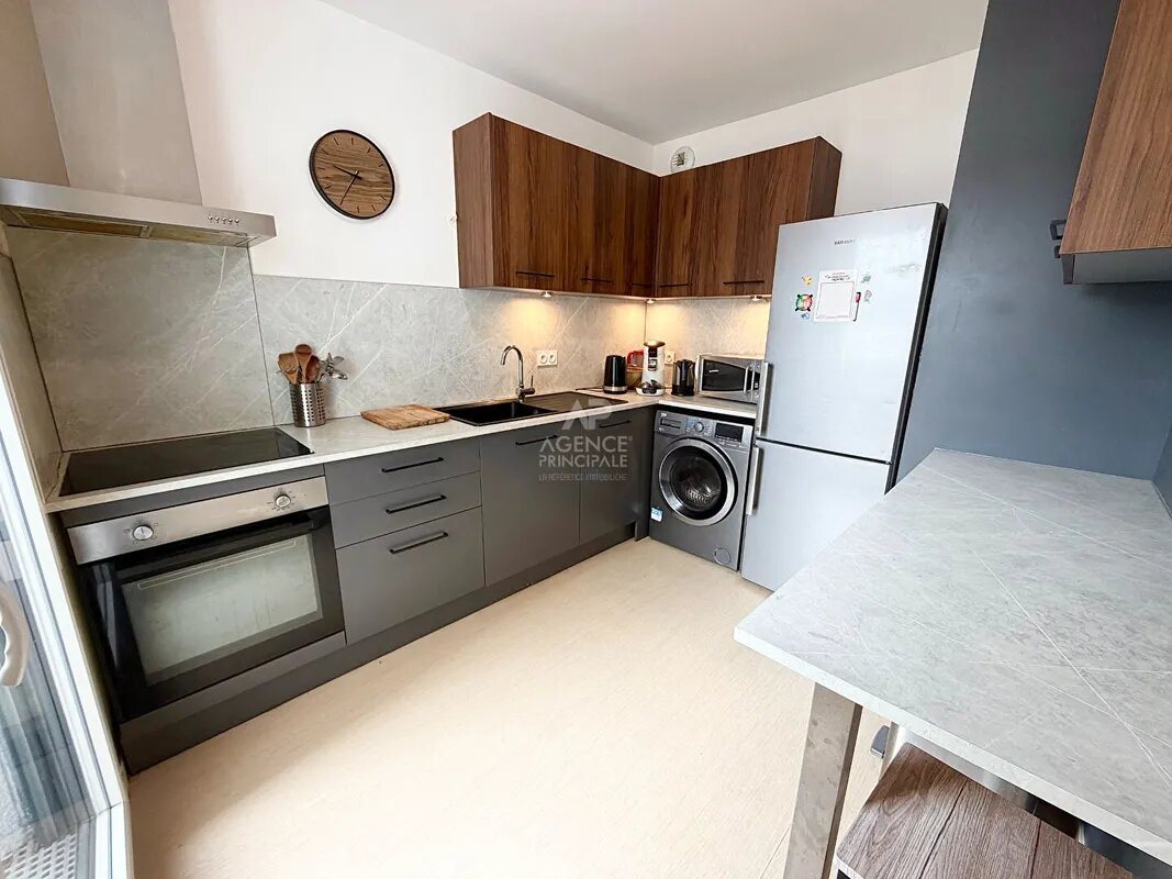 Appartement à louer, 77m², Cergy