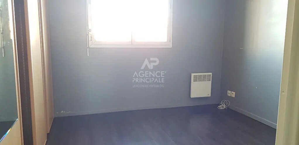 Appartement à louer, 39m², Cergy