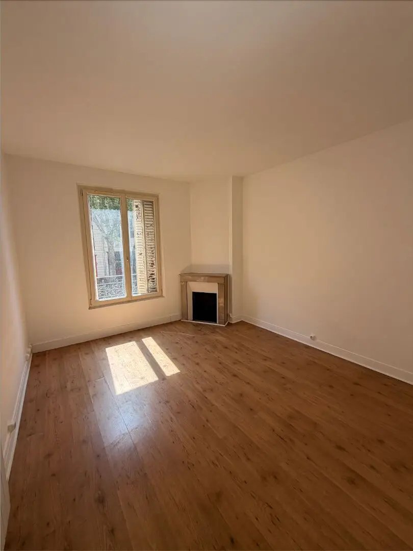 Appartement à louer, 48m², Chaville