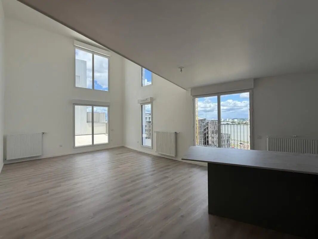 Appartement à louer, 137m², Bordeaux