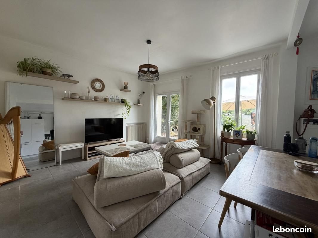 Maison à vendre, 69m², Latresne