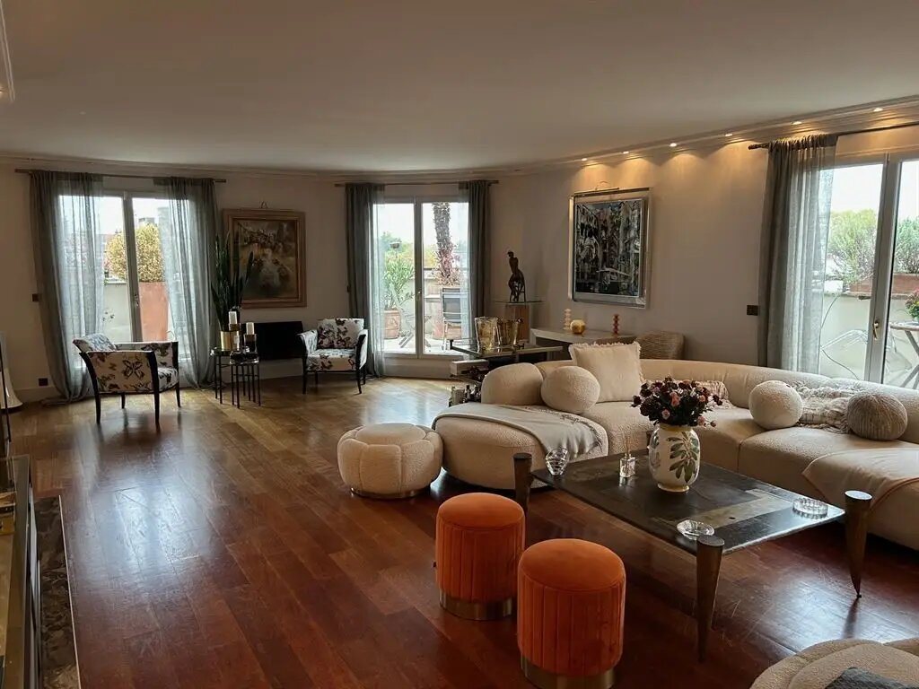 Appartement à vendre, 214m², Saint-Mandé